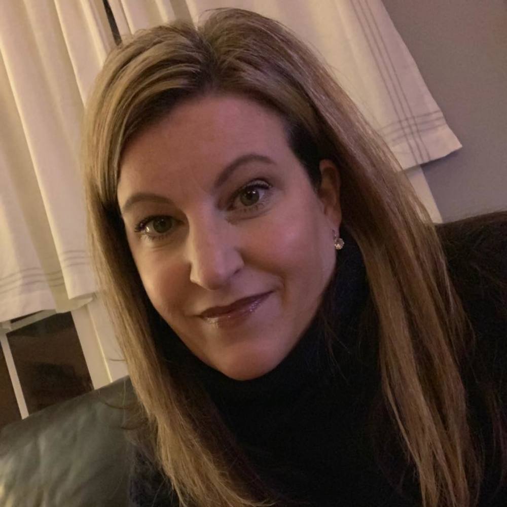 Meet your Posher, Jennifer